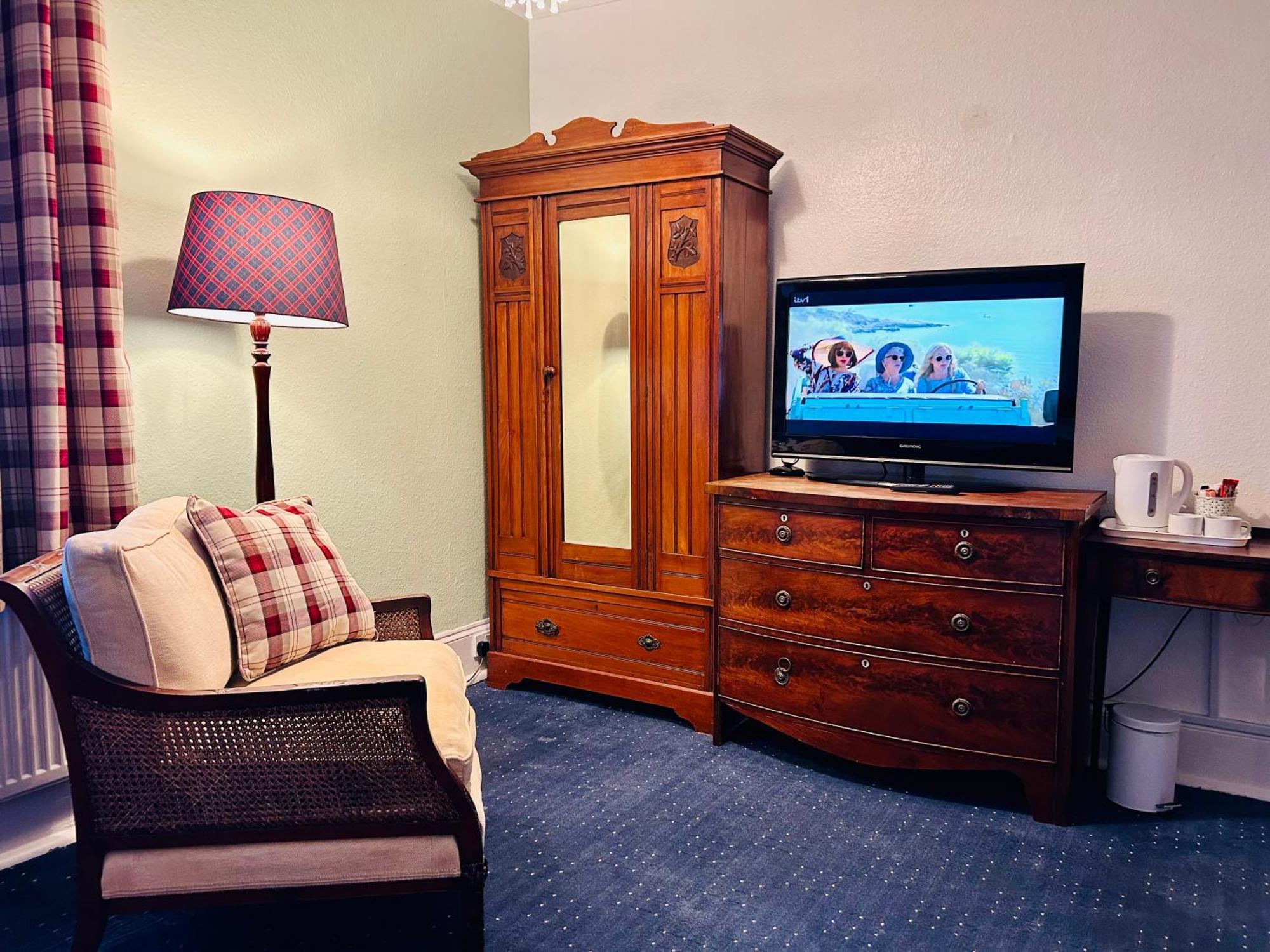 Clarence Quarters Self-Catering Guest House Portsmouth Extérieur photo
