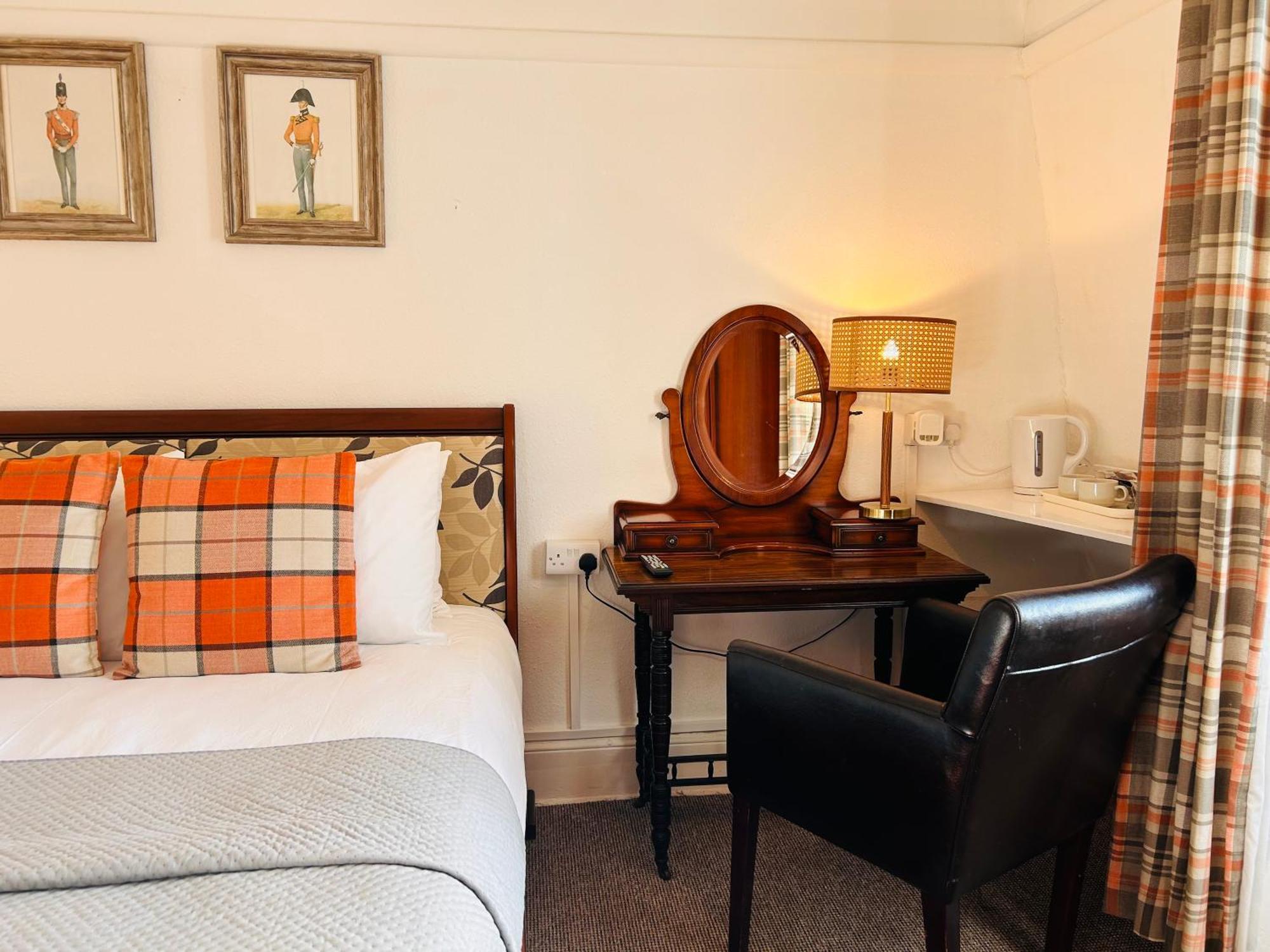 Clarence Quarters Self-Catering Guest House Portsmouth Extérieur photo